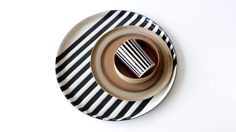 large round porcelain tray platter